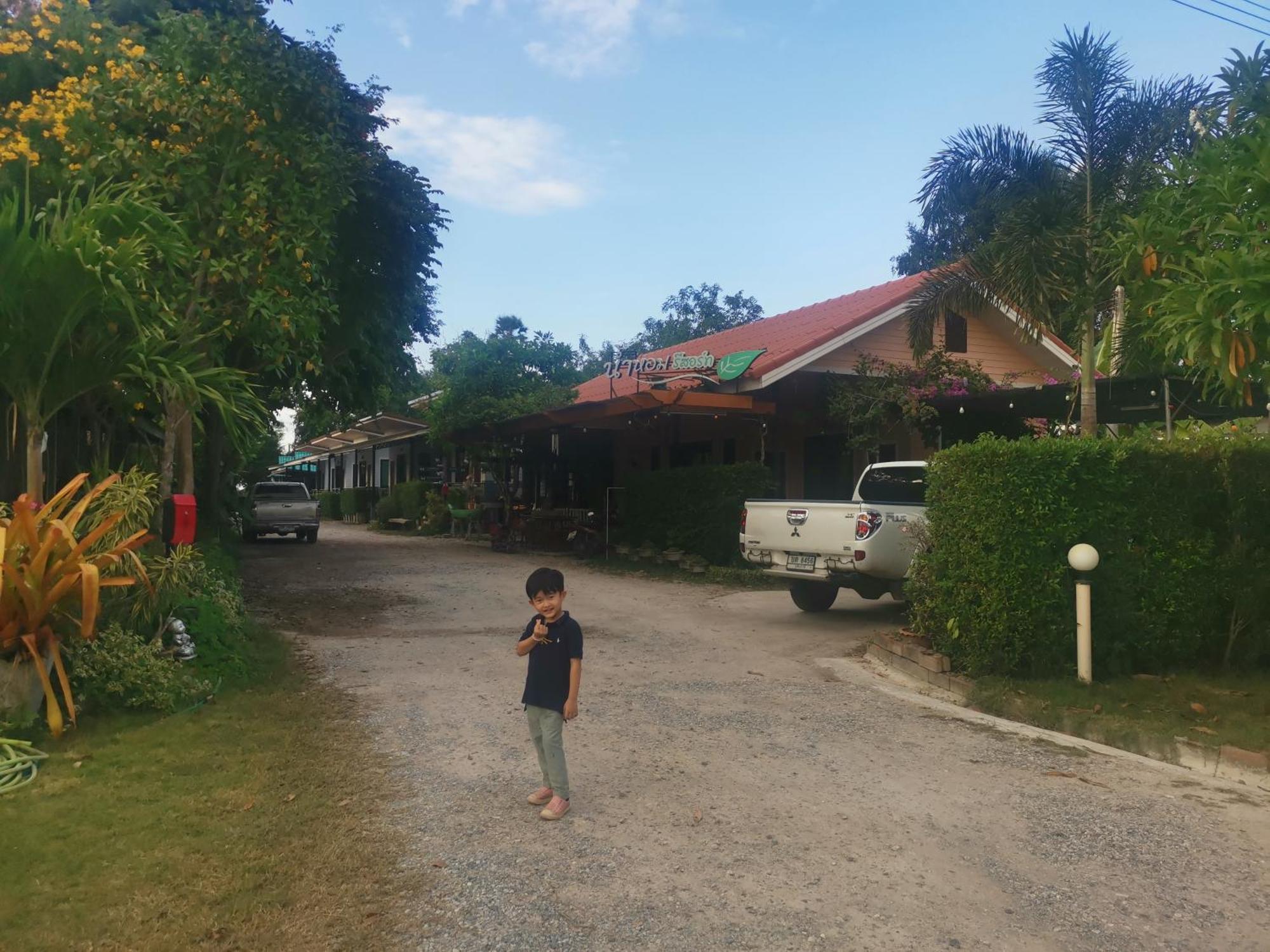 Numhom Resort Ban Nong Chum Saeng Luaran gambar