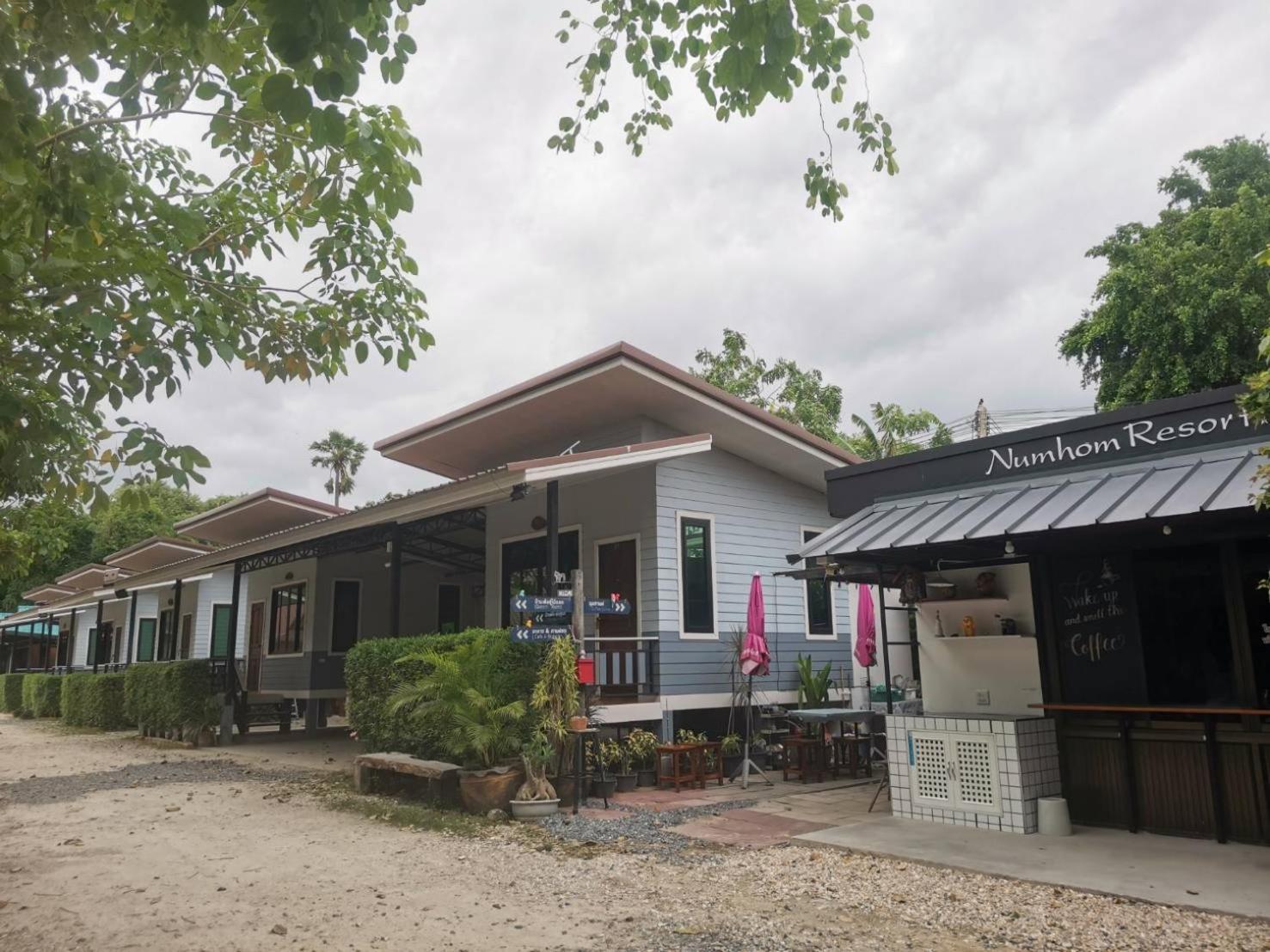 Numhom Resort Ban Nong Chum Saeng Luaran gambar