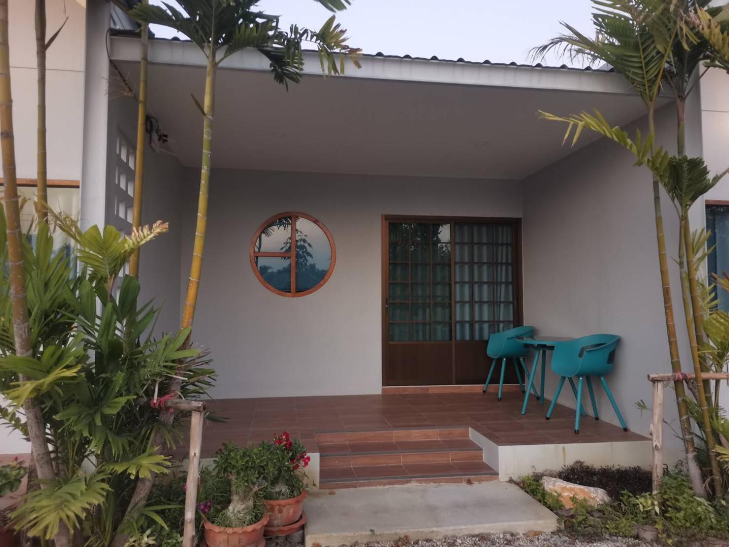 Numhom Resort Ban Nong Chum Saeng Luaran gambar