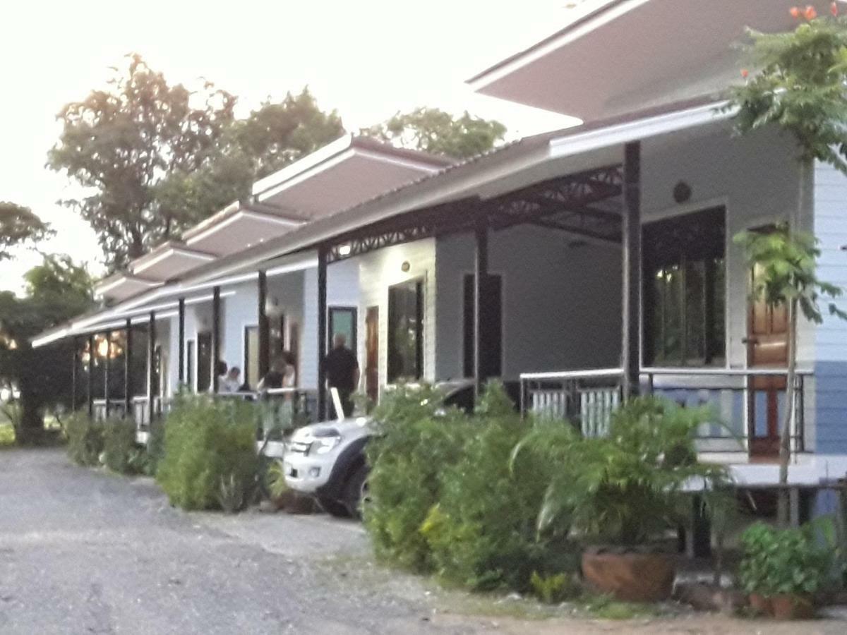 Numhom Resort Ban Nong Chum Saeng Luaran gambar