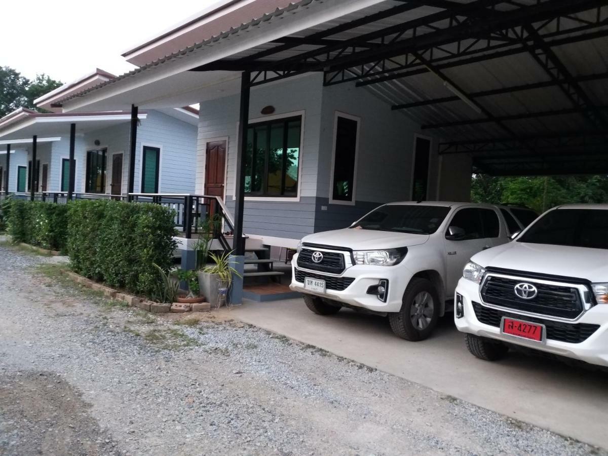 Numhom Resort Ban Nong Chum Saeng Luaran gambar